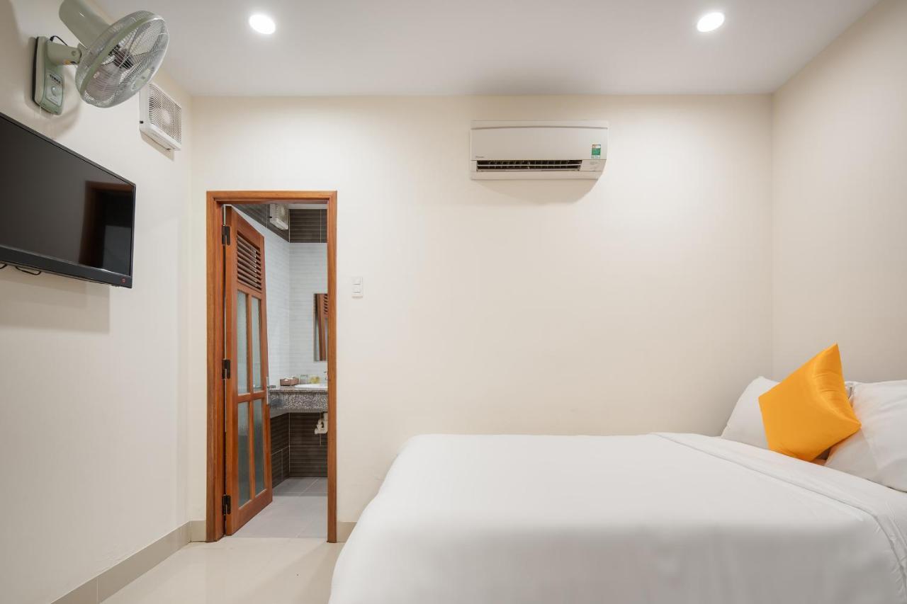 Lotus Rock 05 Hotel Đà Nẵng Exterior foto
